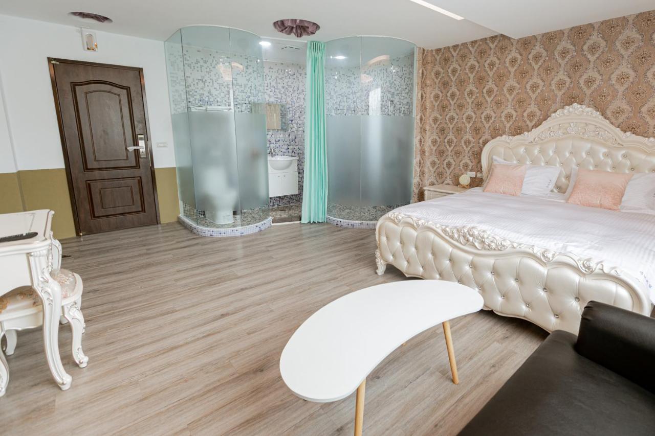 You Yue B&B Hualien stad Exteriör bild