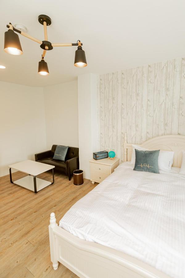 You Yue B&B Hualien stad Exteriör bild